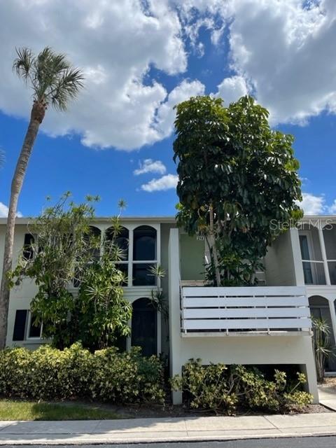 Awesome Location! This super clean and bright 2-bedroom unit has wood-look vinyl flooring in the main areas and comfy carpet in both bedrooms. The bathroom has been completely updated and looks great. You’re right next to the new Legacy Trail and just steps from Payne Park—with tennis courts, a skate park, walking paths, and a playground. Downtown Sarasota is just minutes away, with tons of great restaurants, shops, theaters, and the Saturday Farmers' Market. And best of all—you’re only a short drive to our amazing white sandy beaches! Small, pet-friendly complex with community laundry makes life easy.