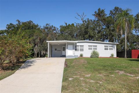 Photo of 5313 Bonnie Brae Circle, Orlando, FL 32808 (MLS # O6359426)