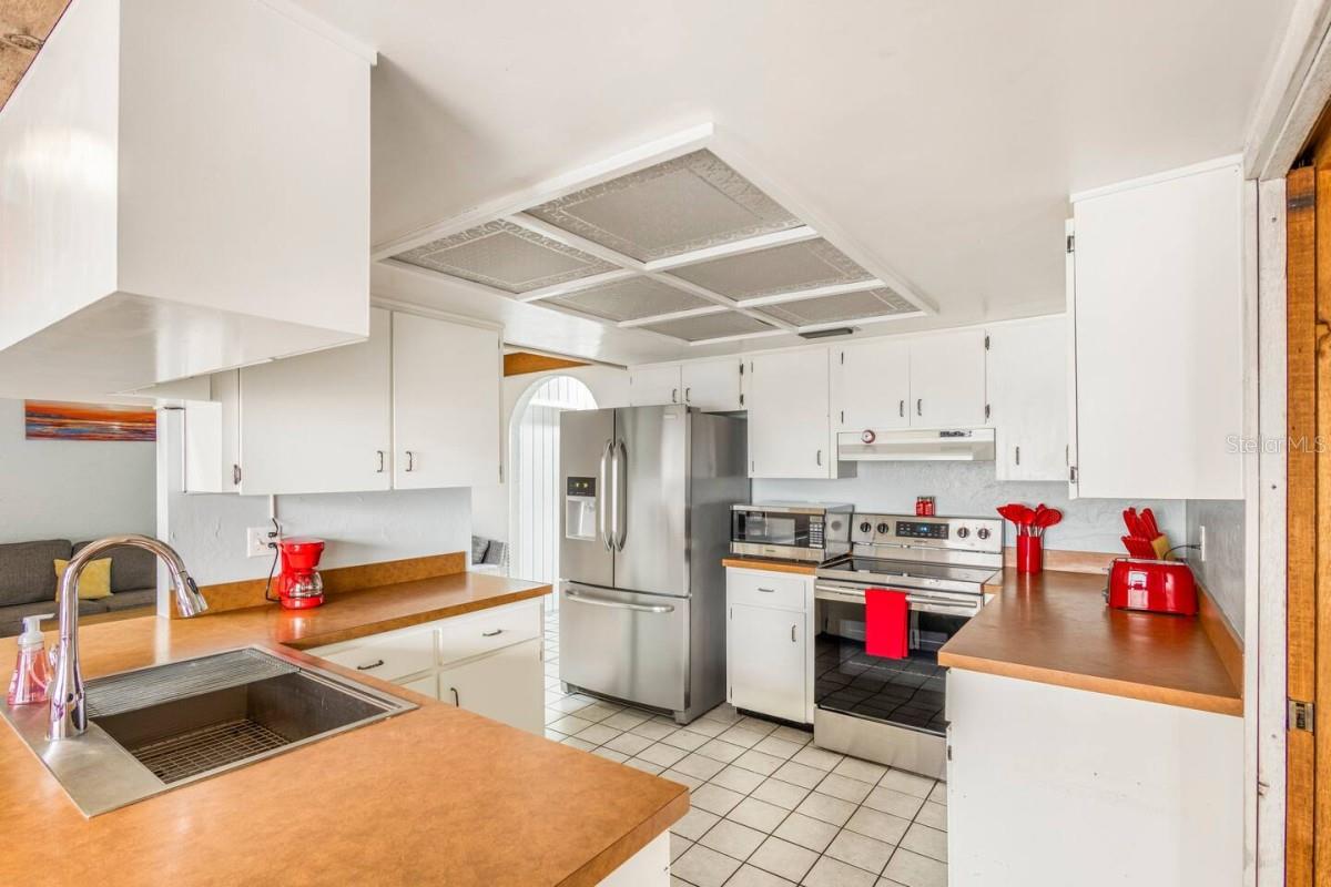 OAK PARK SUB-UNIT 3 - Residential Lease