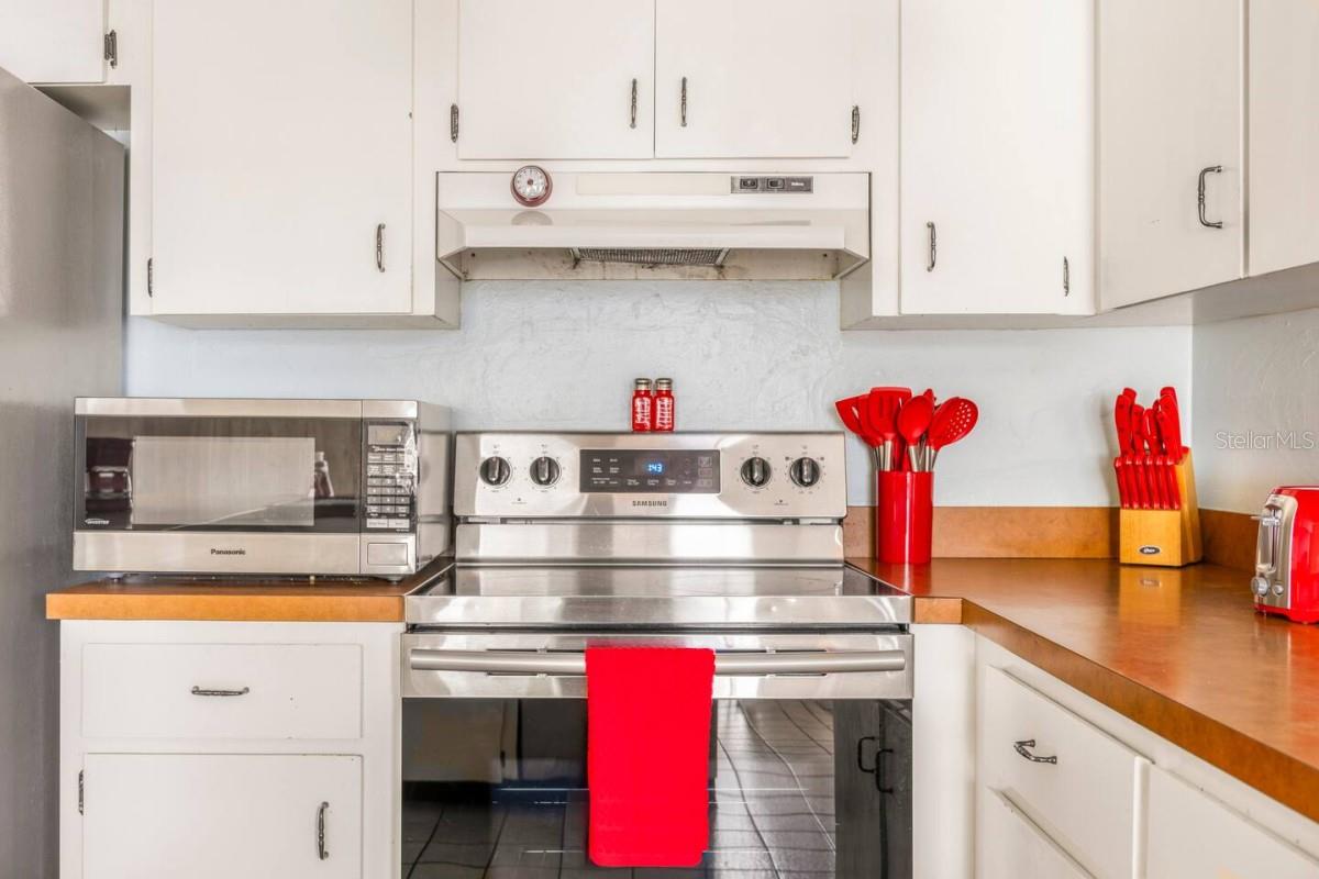 OAK PARK SUB-UNIT 3 - Residential Lease
