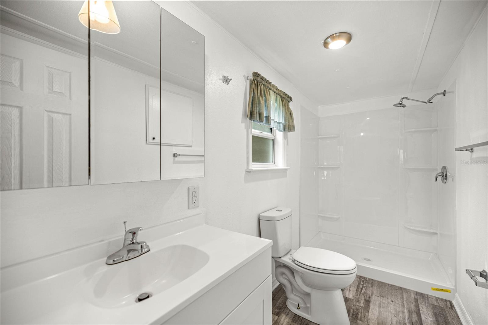 GARDEN LANE - Residential