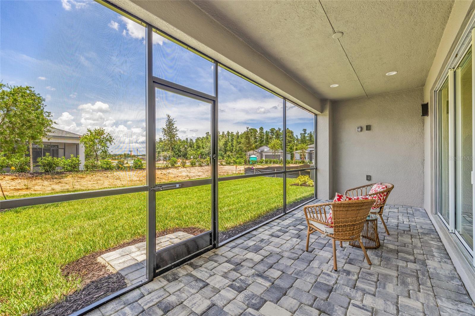 VALENCIA RIDGE PHASE 2B - Residential Lease