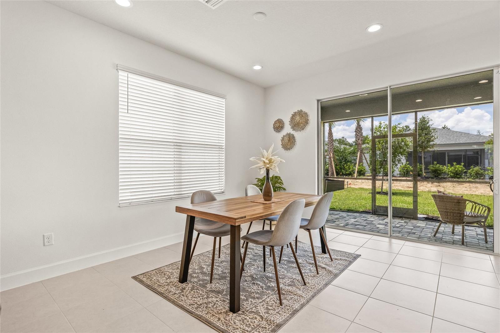 VALENCIA RIDGE PHASE 2B - Residential Lease