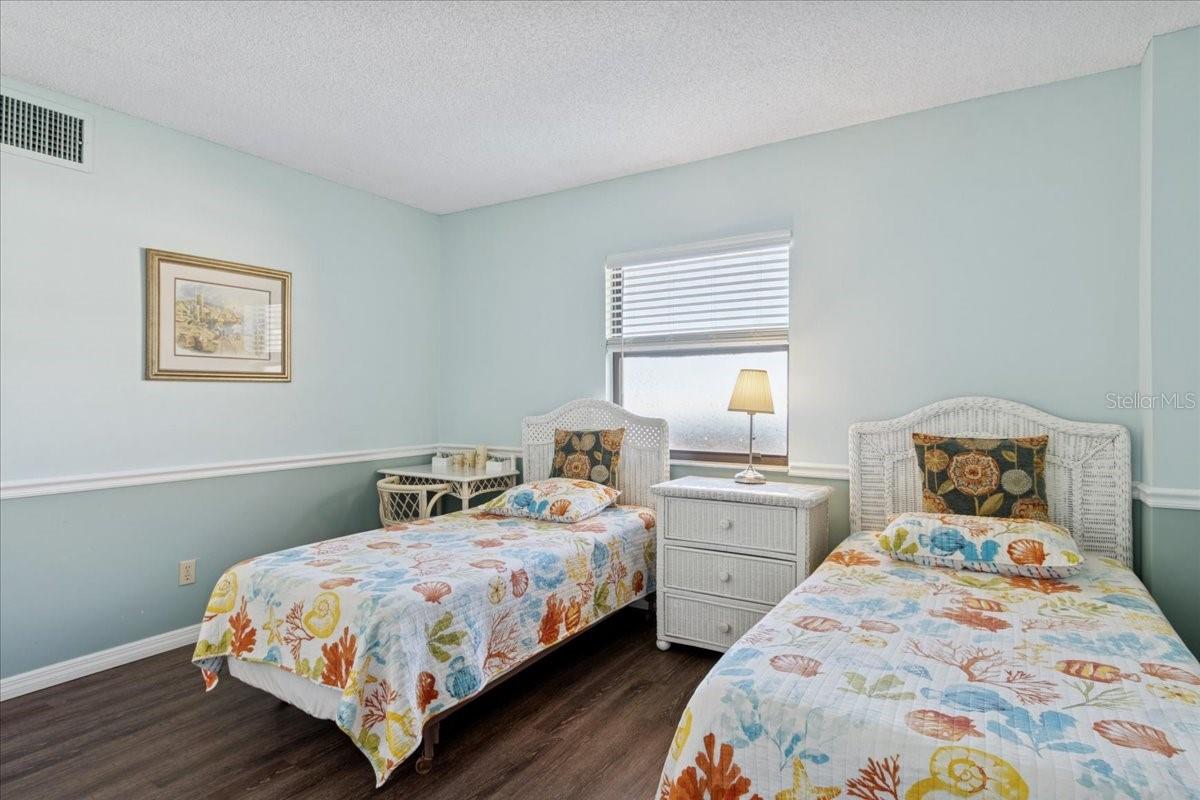 YOUNG & METZNER REALTY CO RESUB - Residential