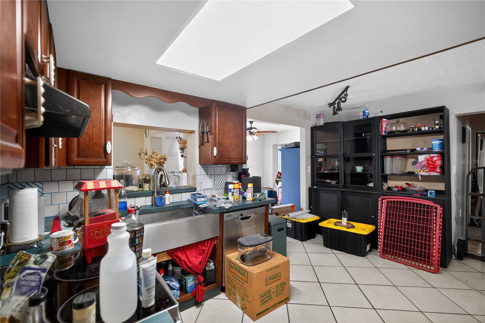 THE LAKES - Residential