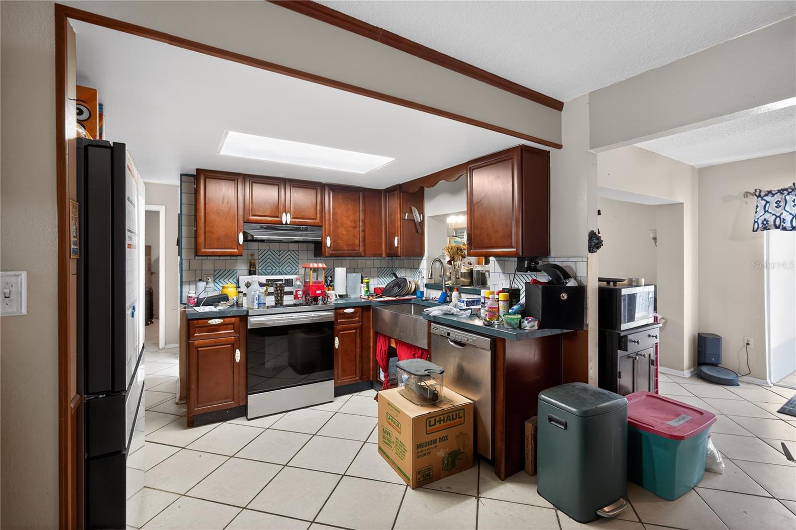 THE LAKES - Residential