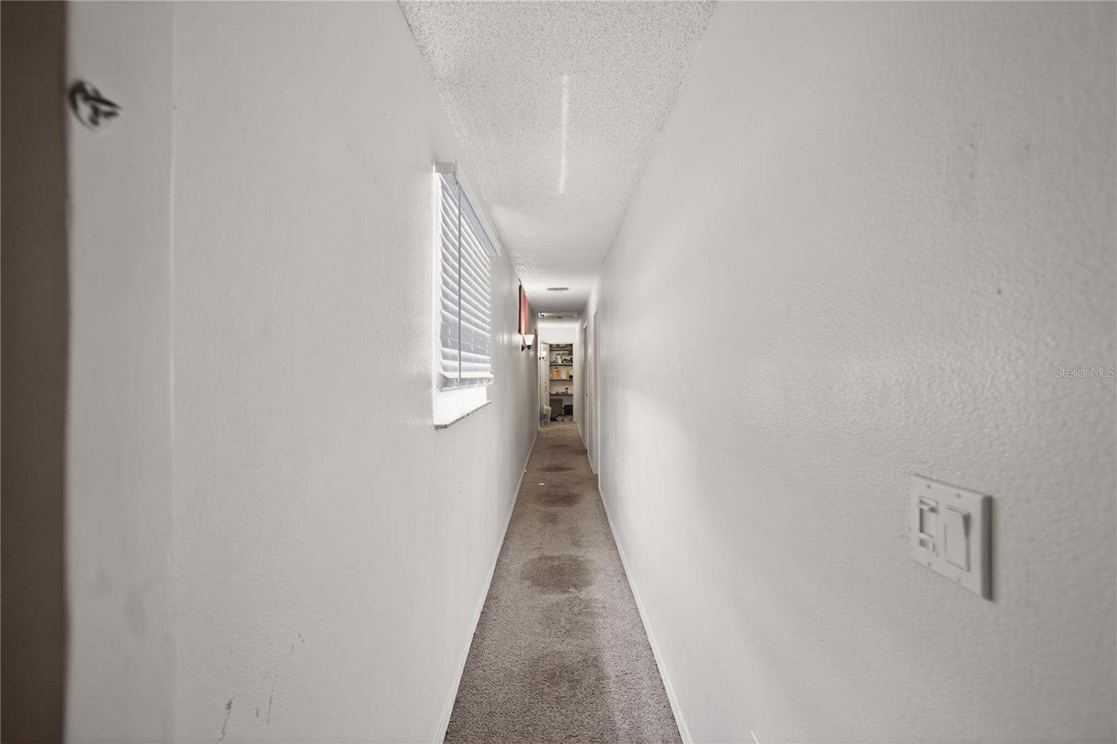 THE LAKES - Residential