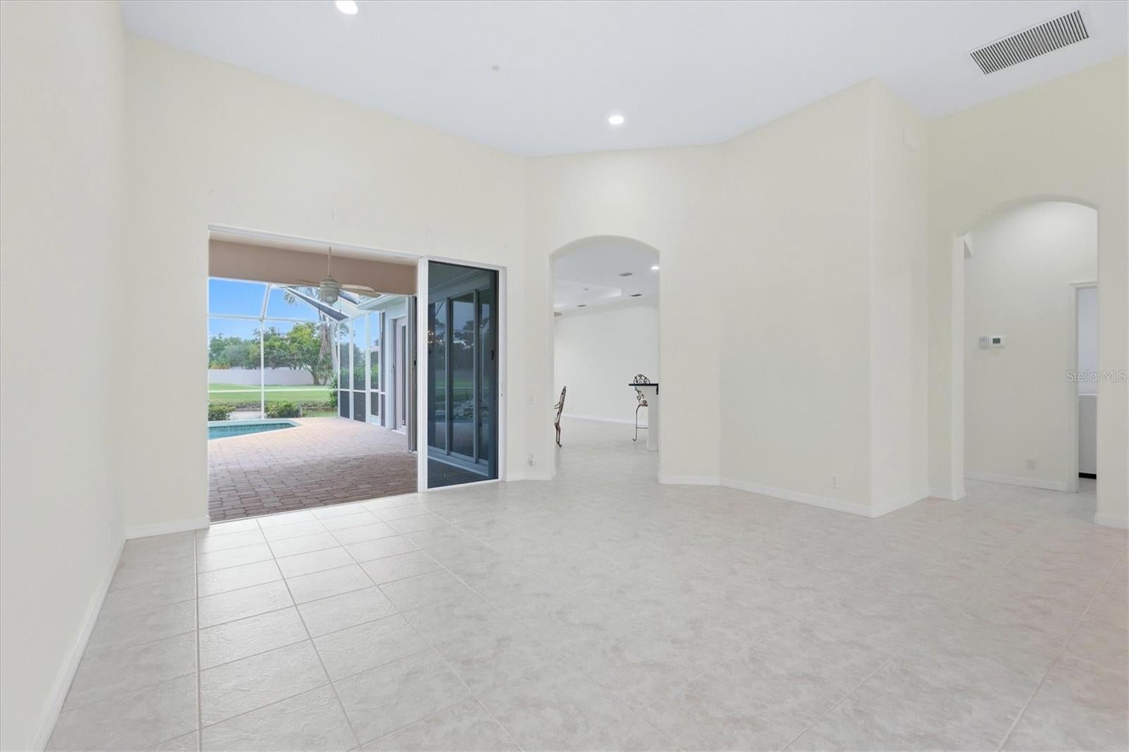 1044 GROUSE WAY, VENICE, FL, 34285 4 1044 GROUSE WAY