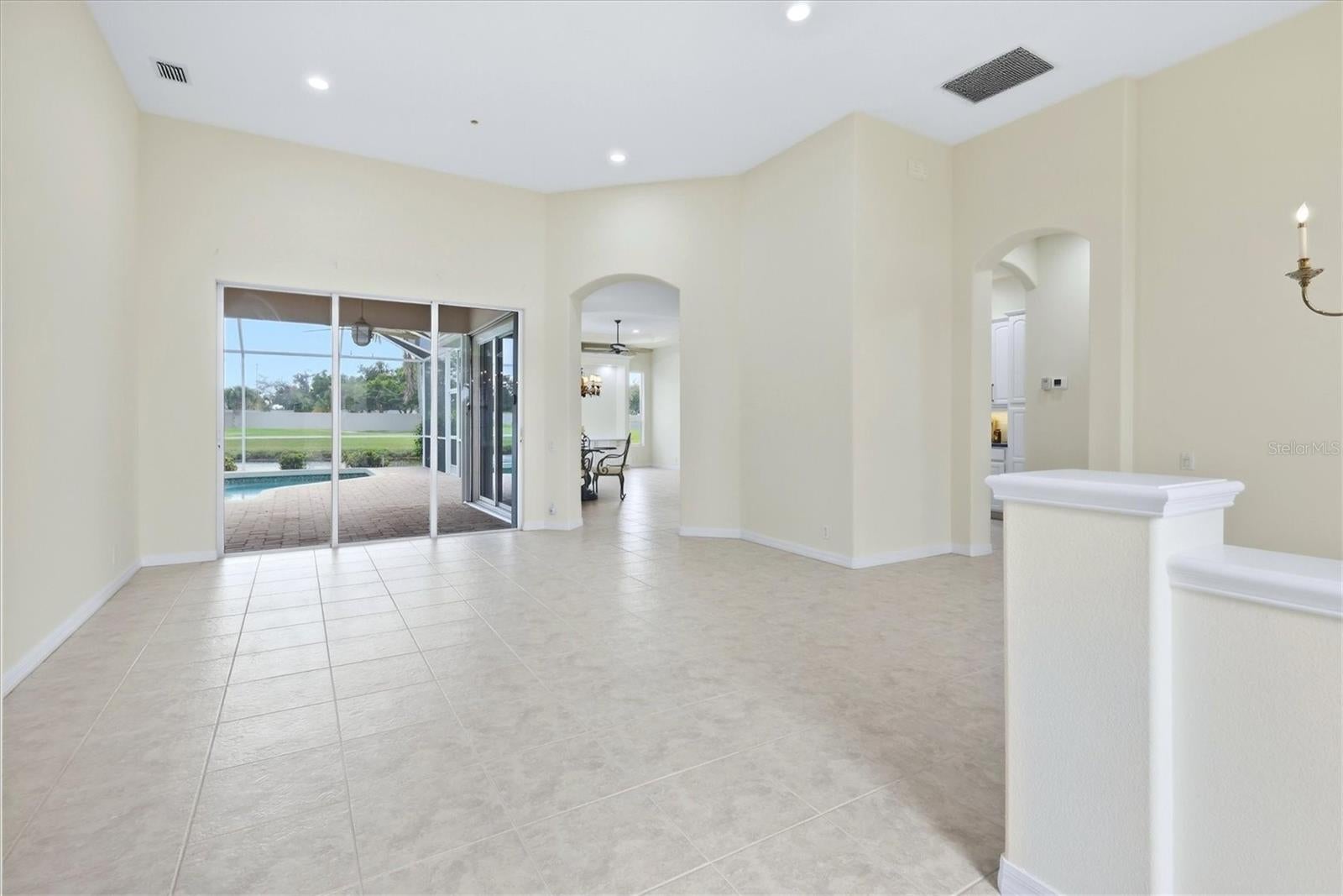 1044 GROUSE WAY, VENICE, FL, 34285 2 1044 GROUSE WAY