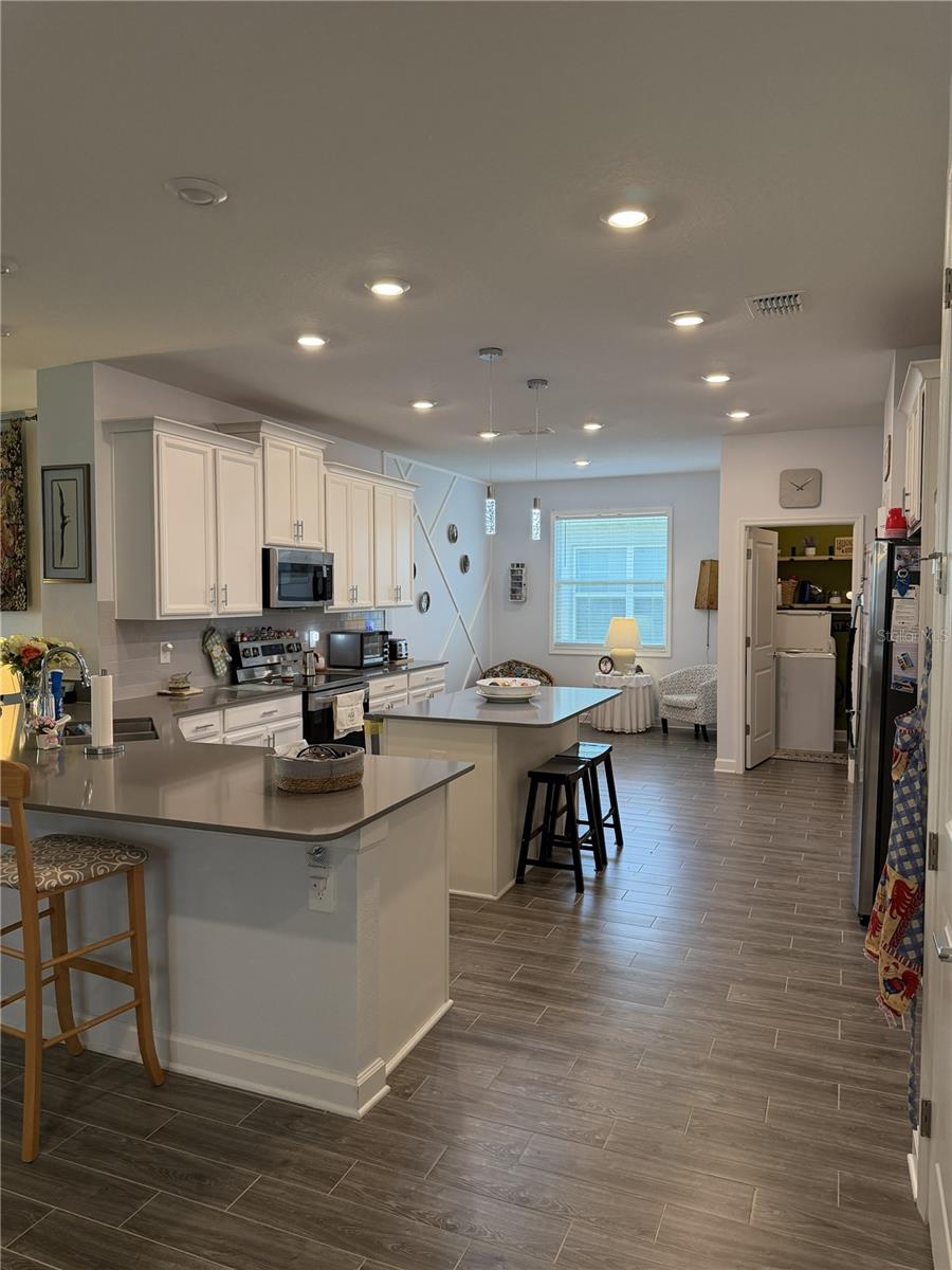 TRINITY LAKES PH - Residential