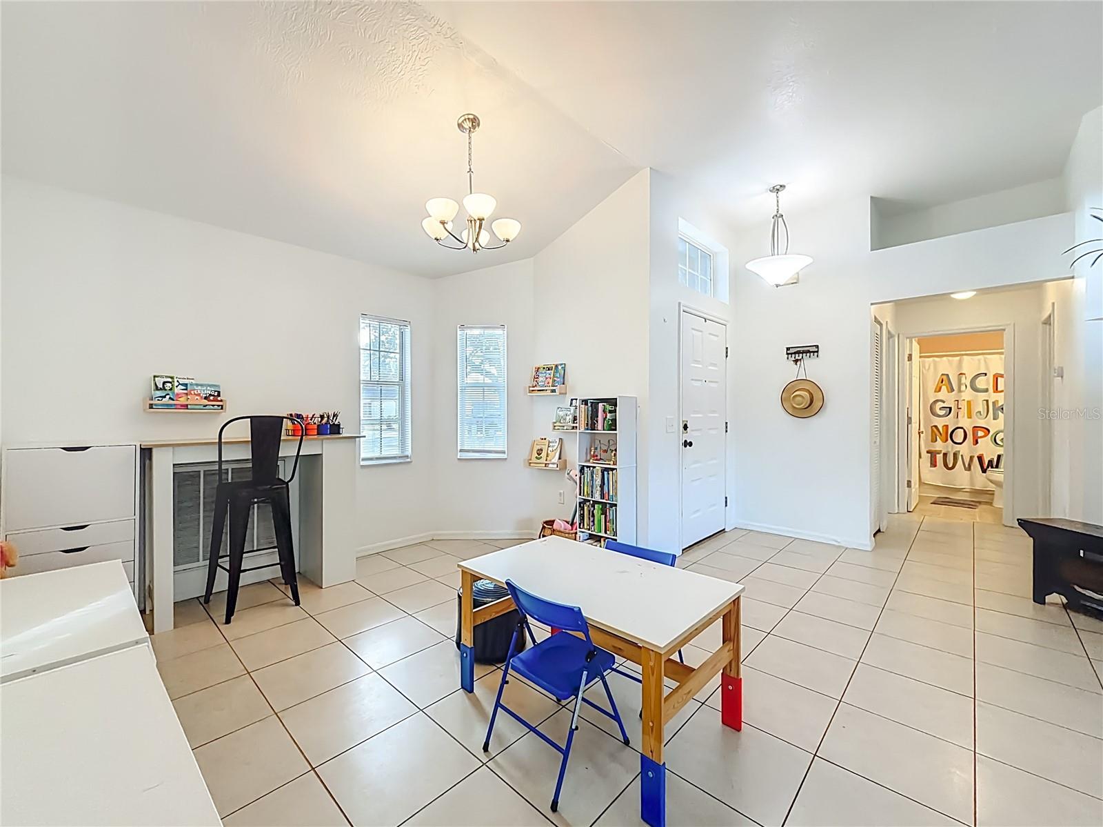 OAKWOOD VILLAGE BEVERLY HILLS PH 02 - Residential