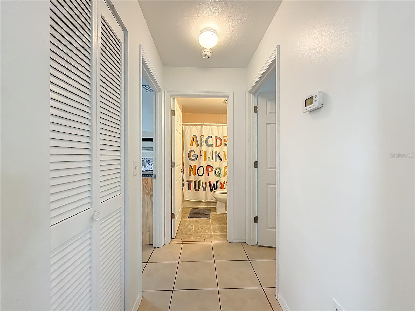 OAKWOOD VILLAGE BEVERLY HILLS PH 02 - Residential