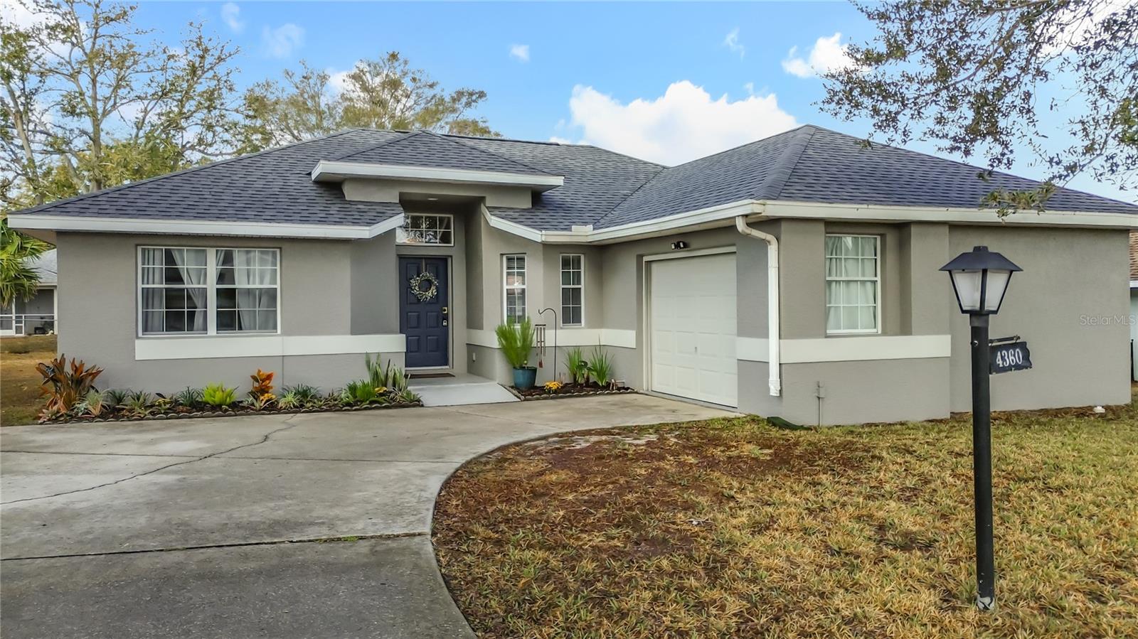 OAKWOOD VILLAGE BEVERLY HILLS PH 02 - Residential