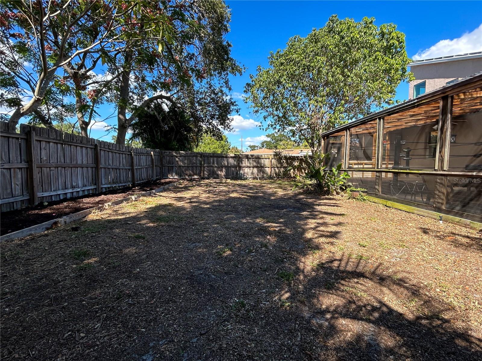 BAYHILL ESTATES - Residential