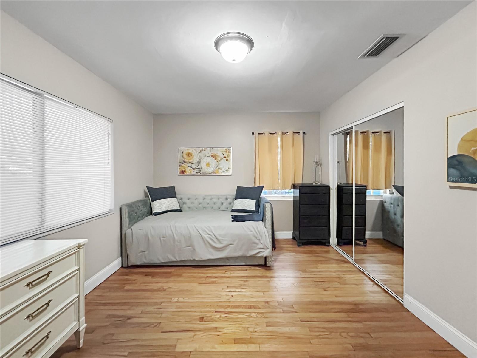 BAYHILL ESTATES - Residential