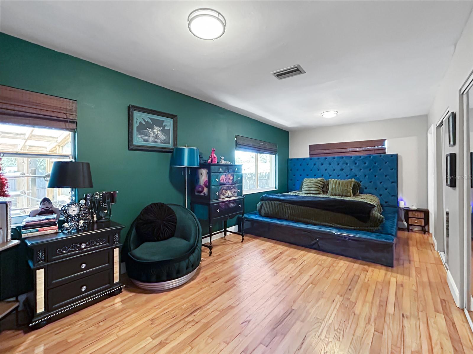 BAYHILL ESTATES - Residential