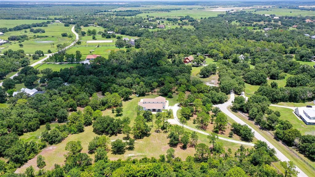 Photo of 1408 Oak Hammock Road, Sarasota, FL 34240 (MLS # A4697103)