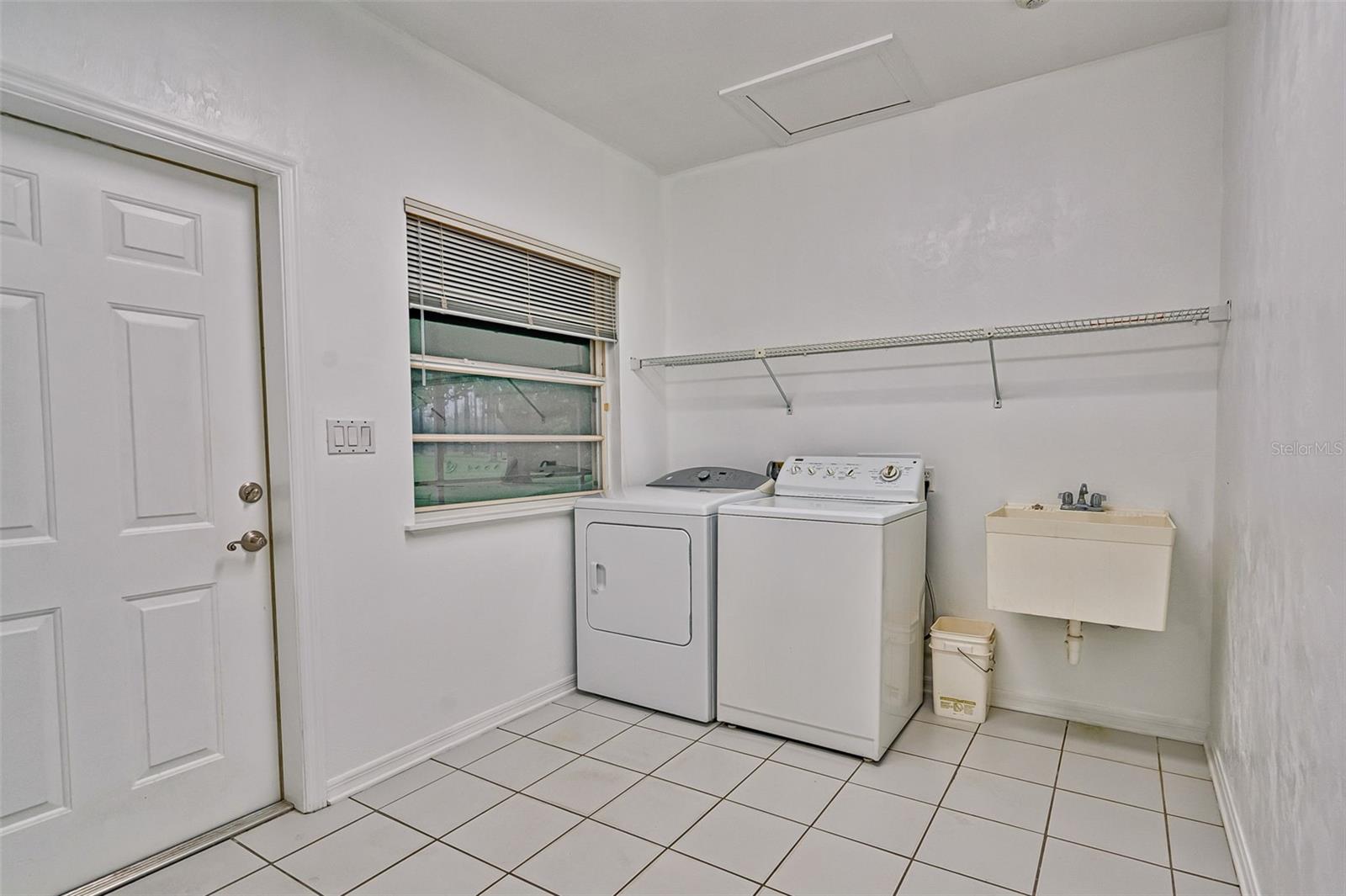 BRANDON ESTATES - Residential