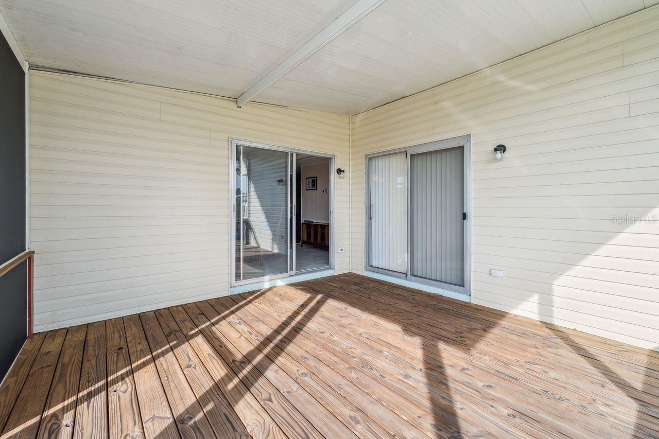 LAKE N GOLF ESTATES - Residential