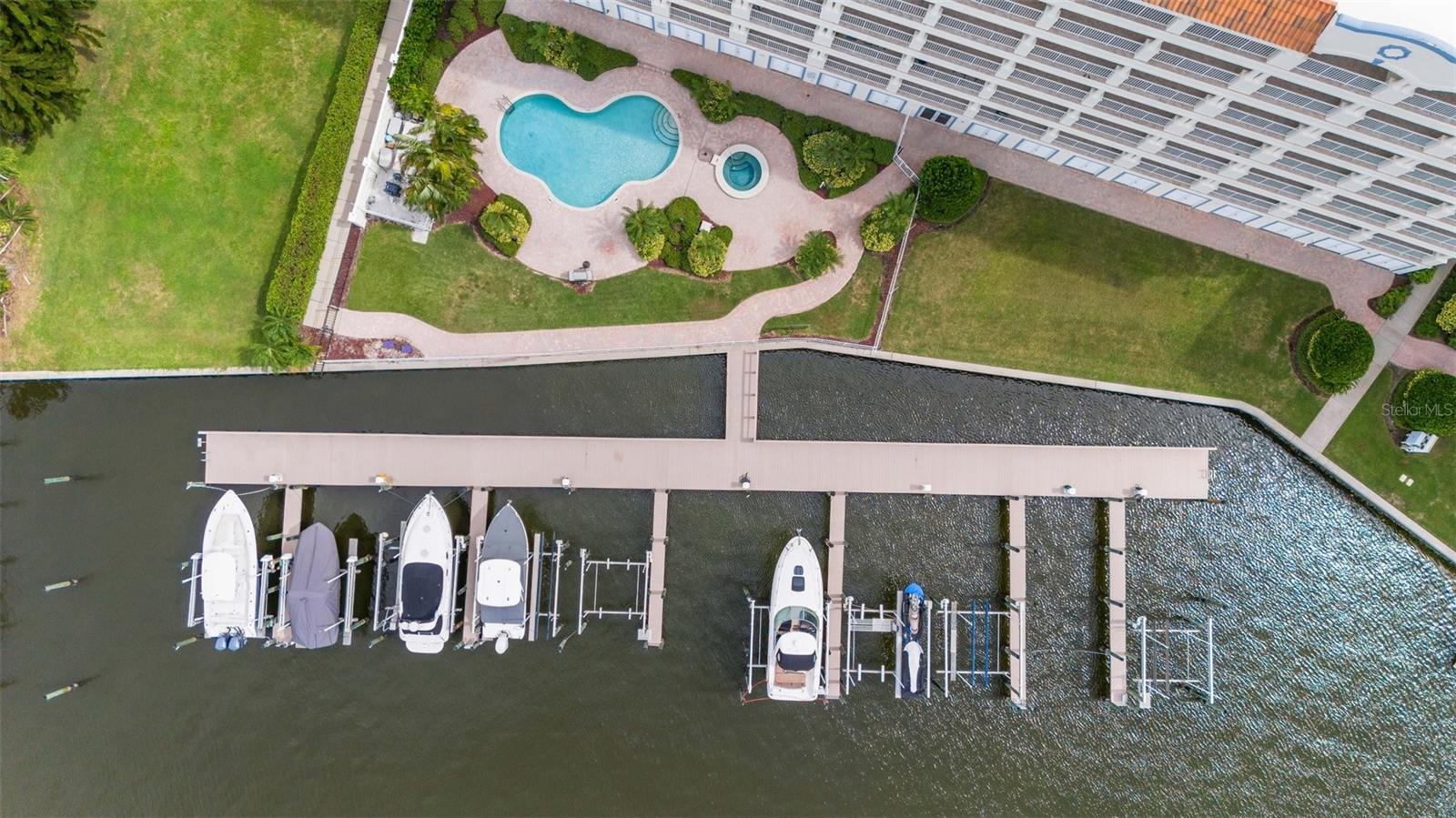 17745 GULF BOULEVARD 604