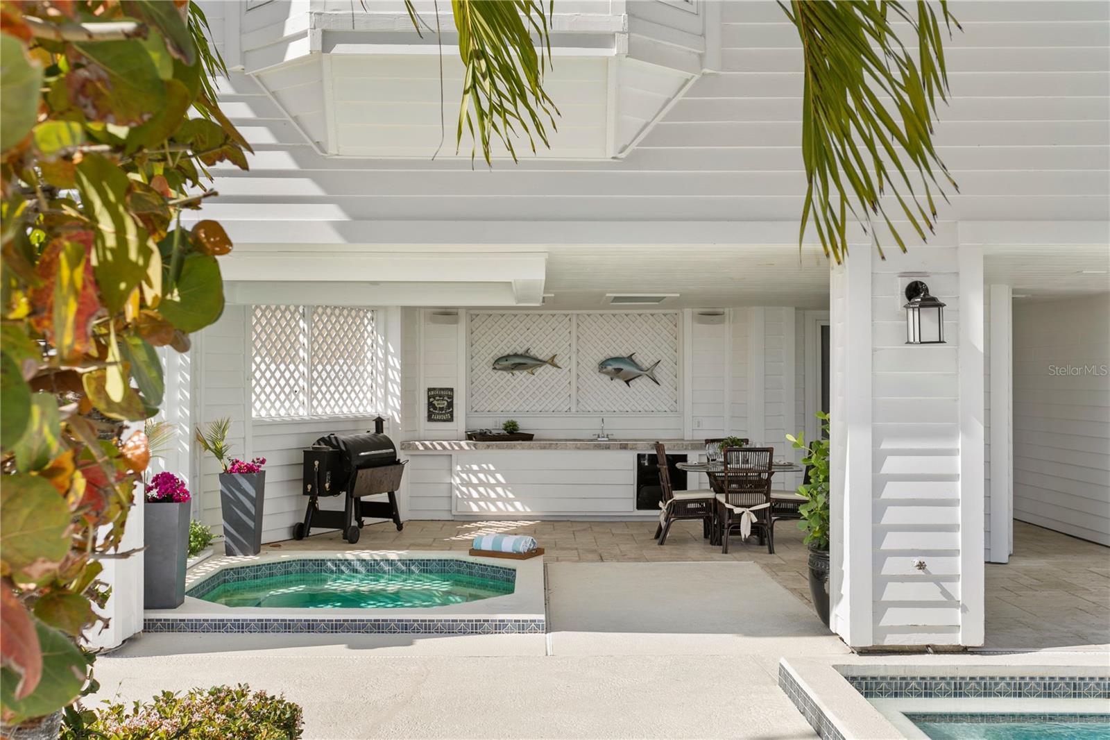 BAHIA SHORES - Residential