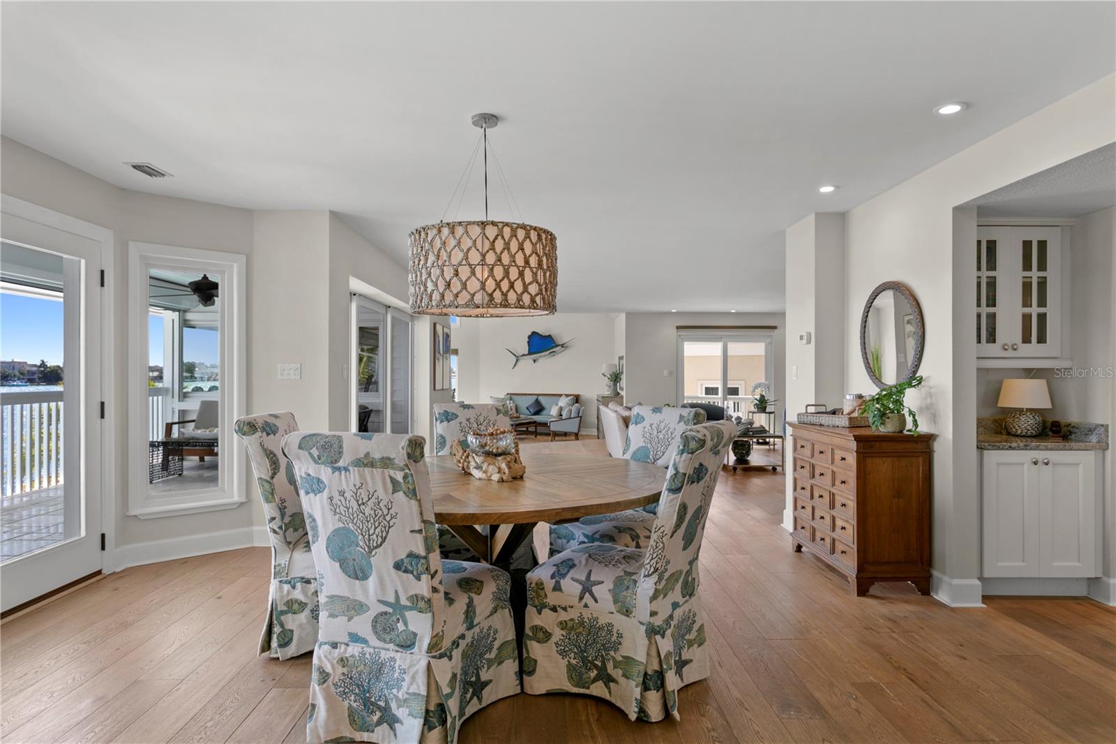 BAHIA SHORES - Residential