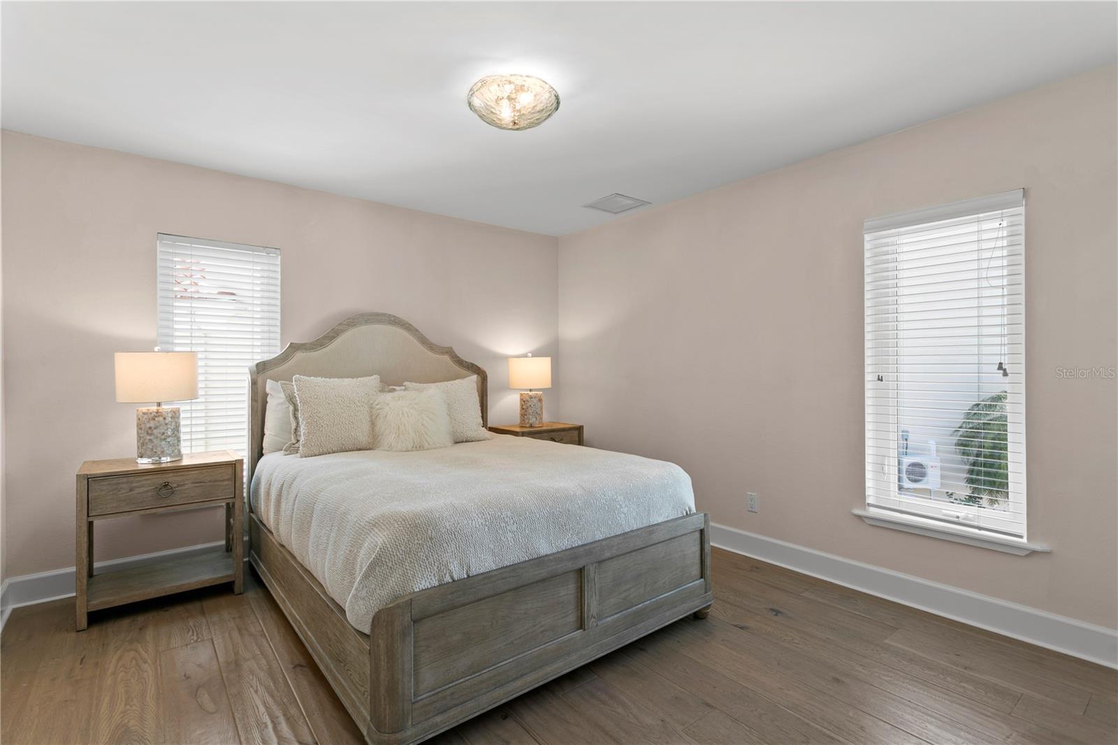 BAHIA SHORES - Residential