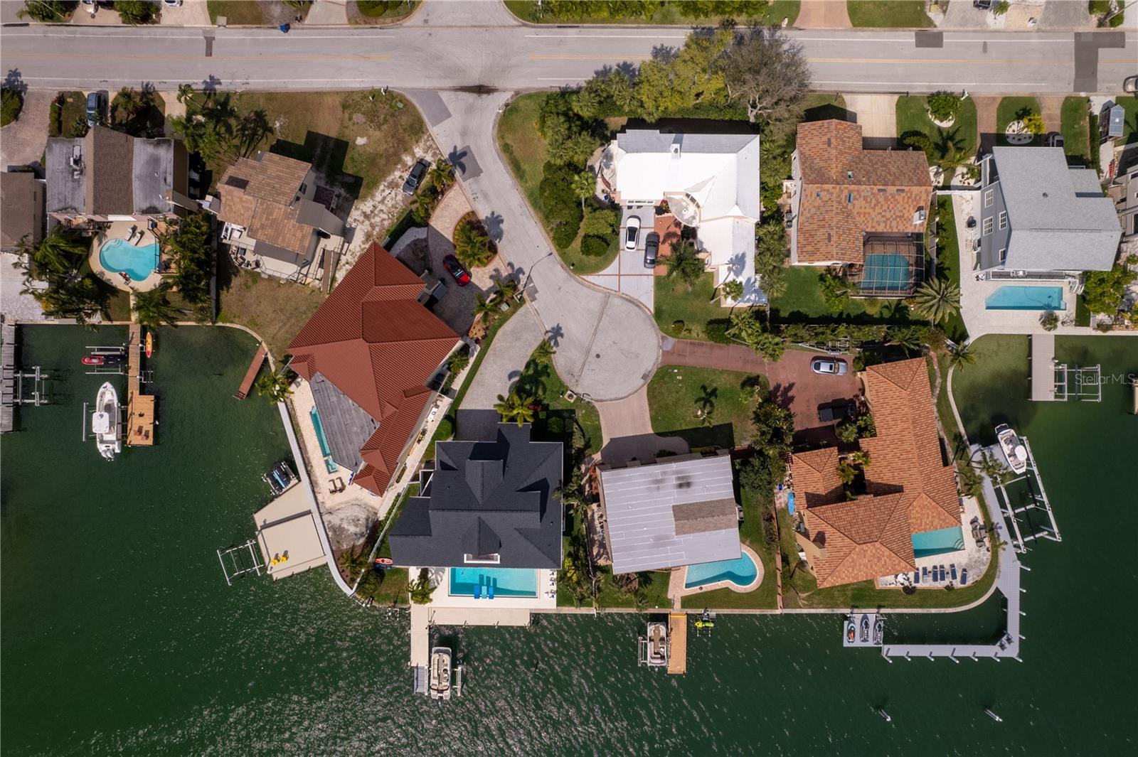 BAHIA SHORES - Residential