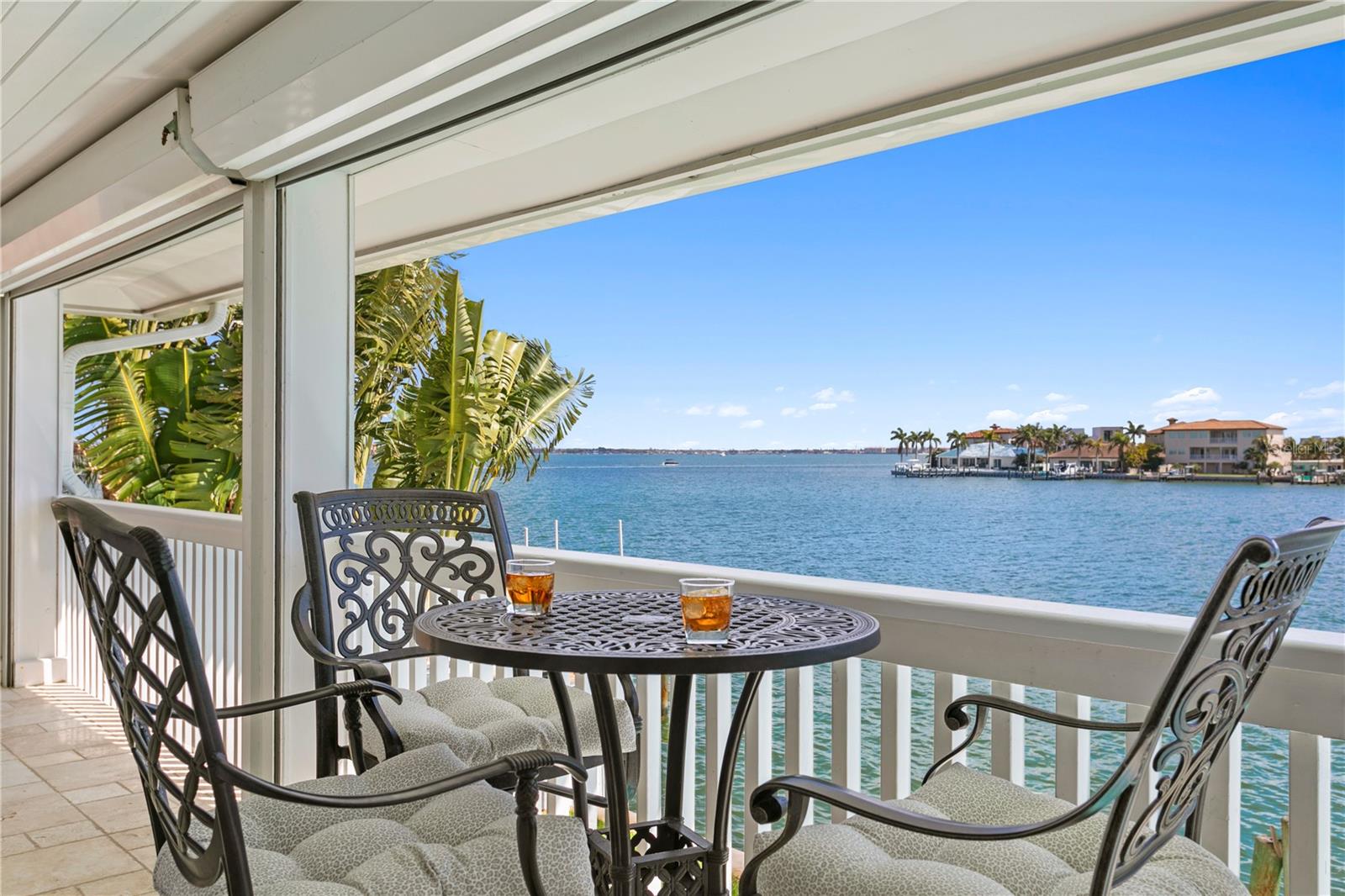 BAHIA SHORES - Residential