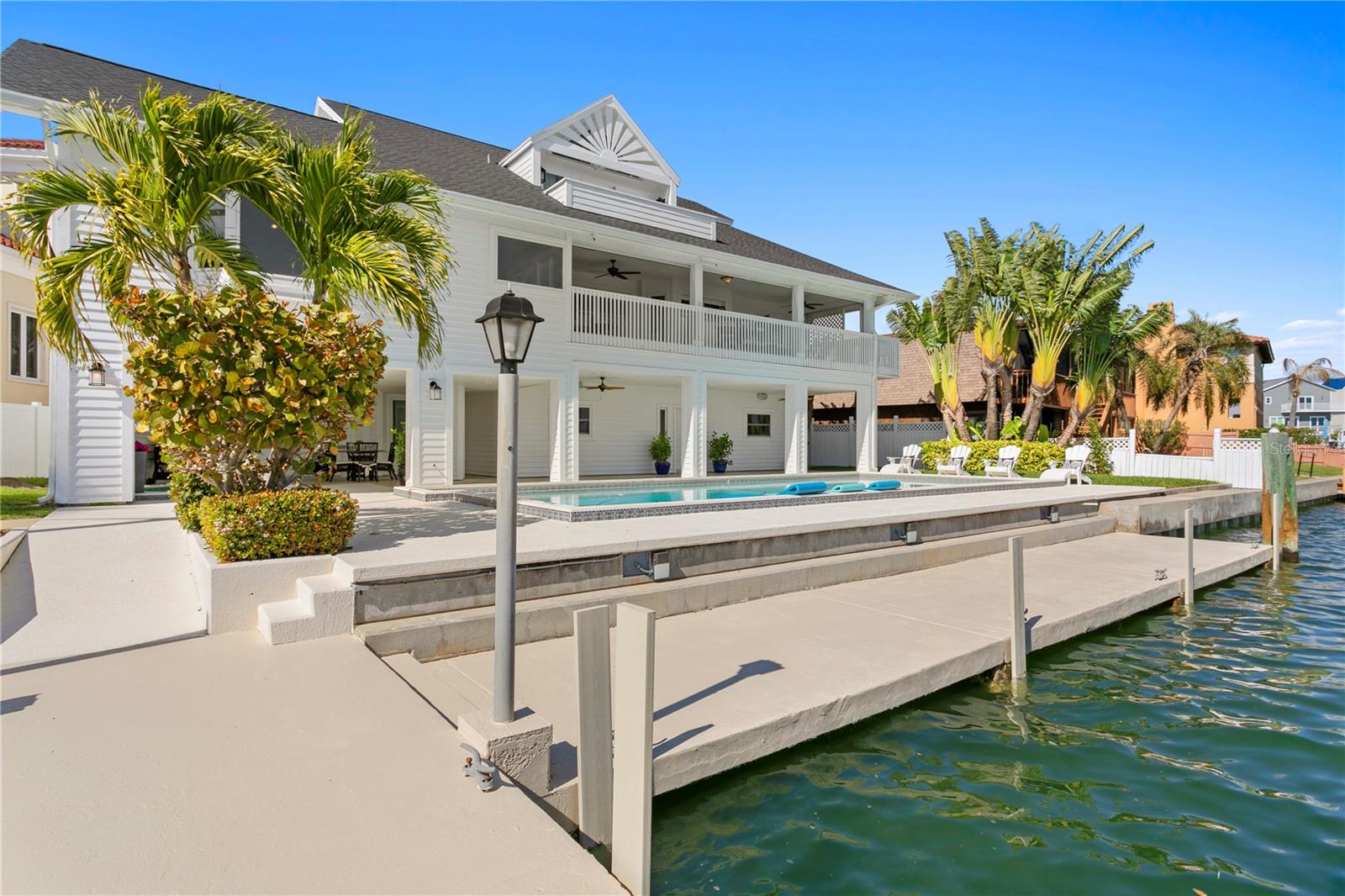 BAHIA SHORES - Residential