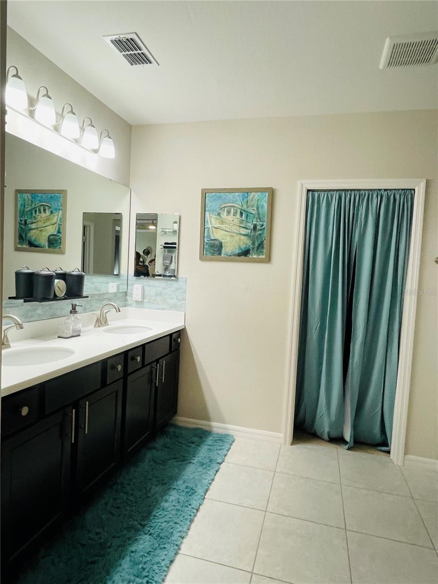 VILLA MILANO PH 4 5 & 6 - Residential Lease