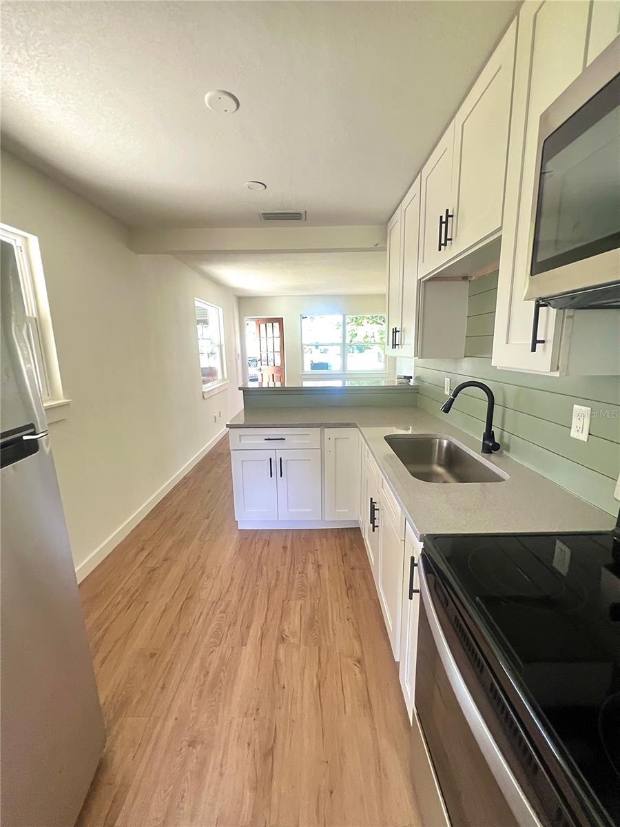 VERONA SUB - Residential Lease