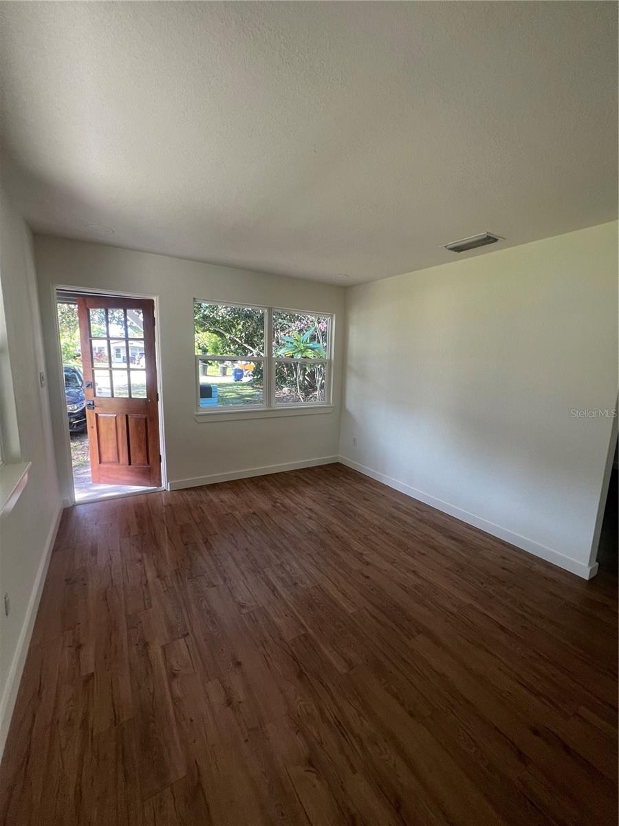 VERONA SUB - Residential Lease