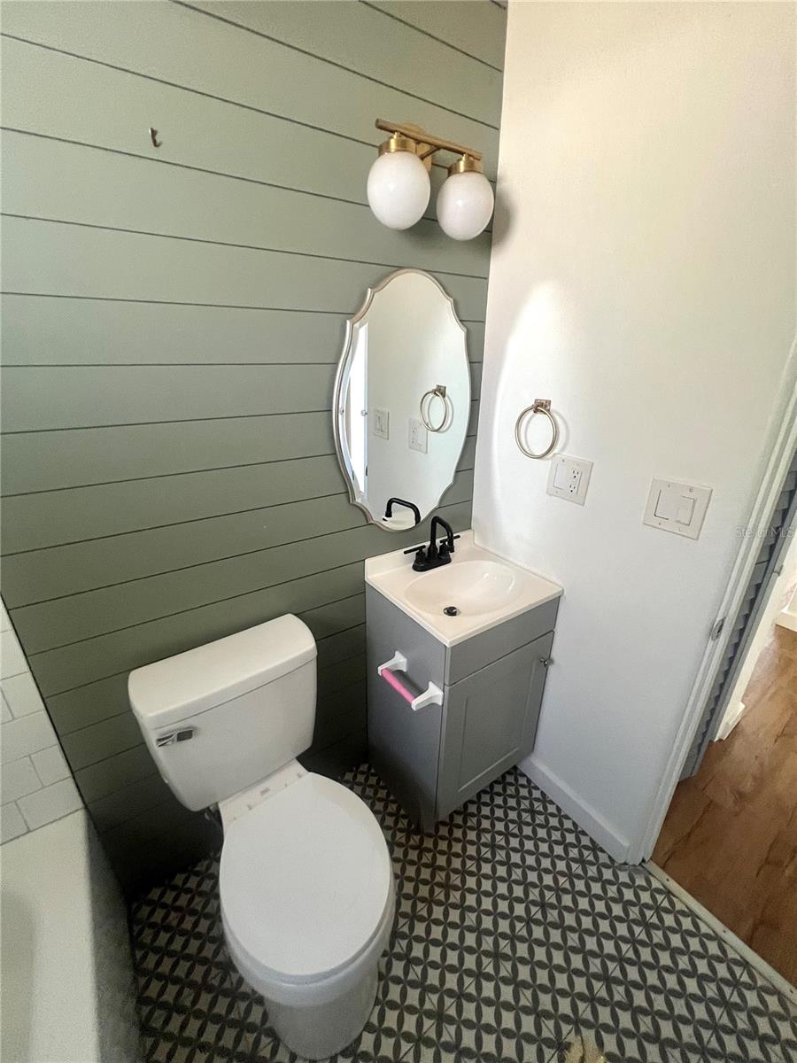 VERONA SUB - Residential Lease