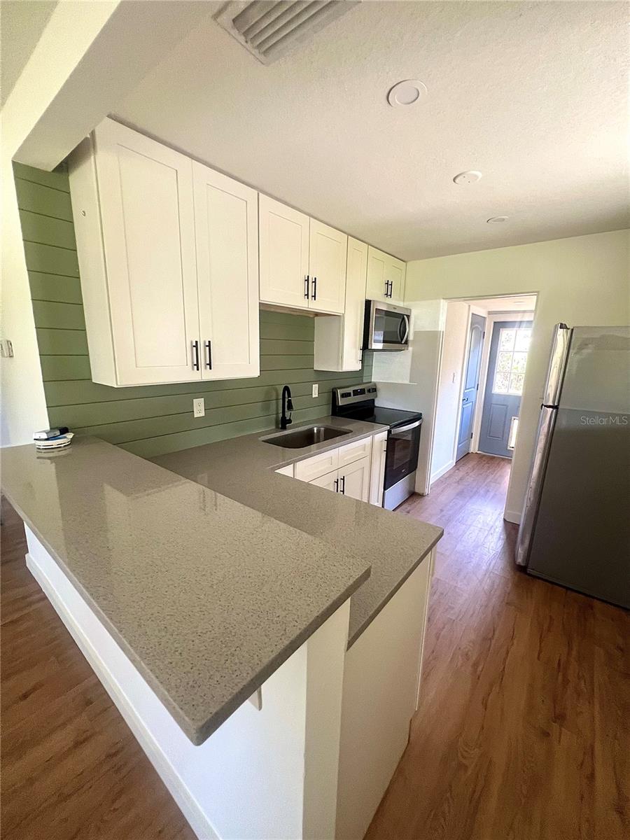 VERONA SUB - Residential Lease