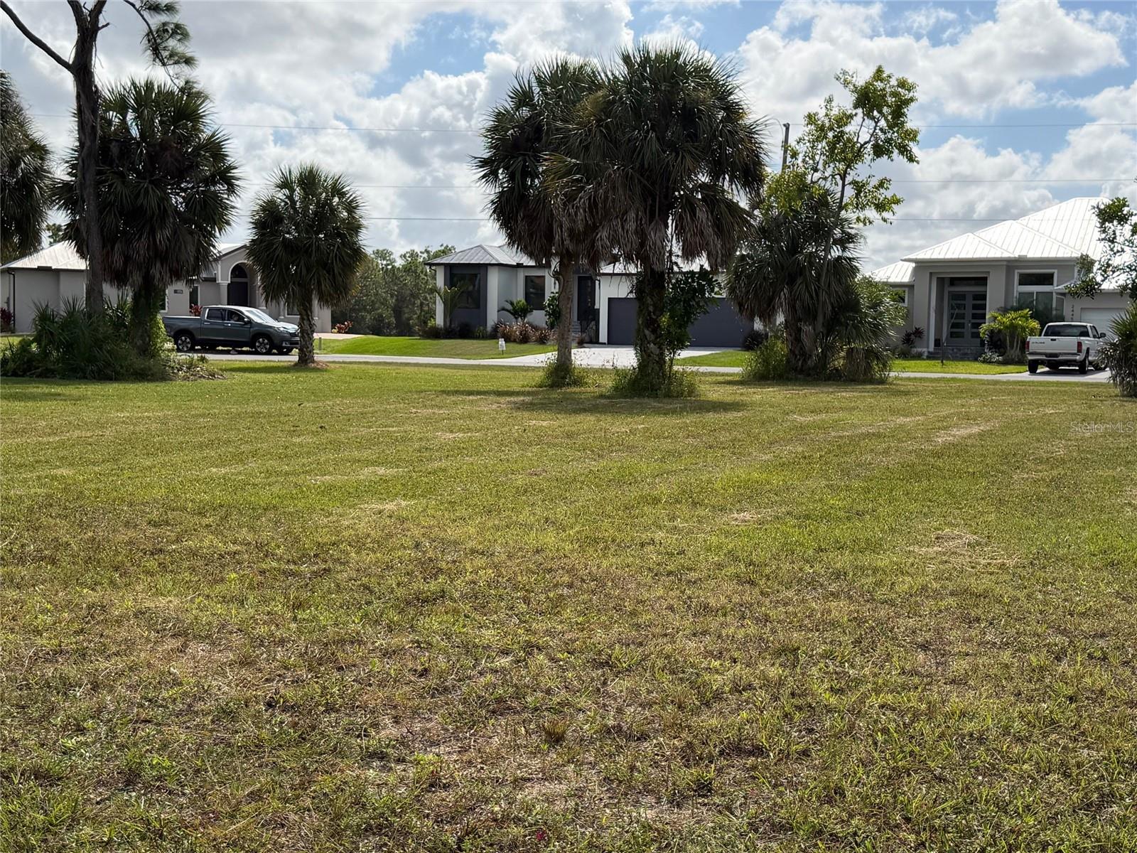 PUNTA GORDA ISLES SEC 21 - Land