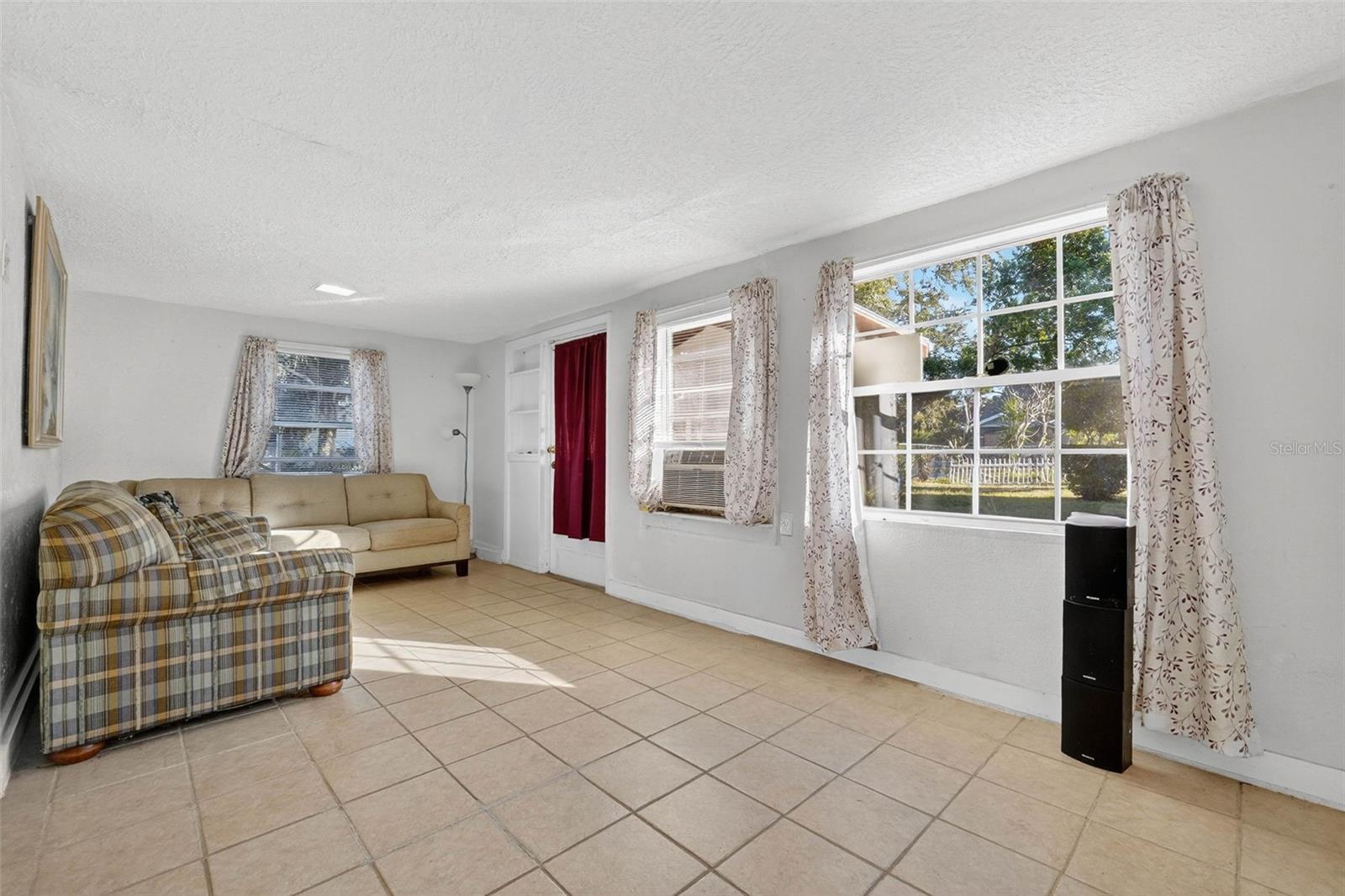 WINTER HAVEN HEIGHTS - Residential