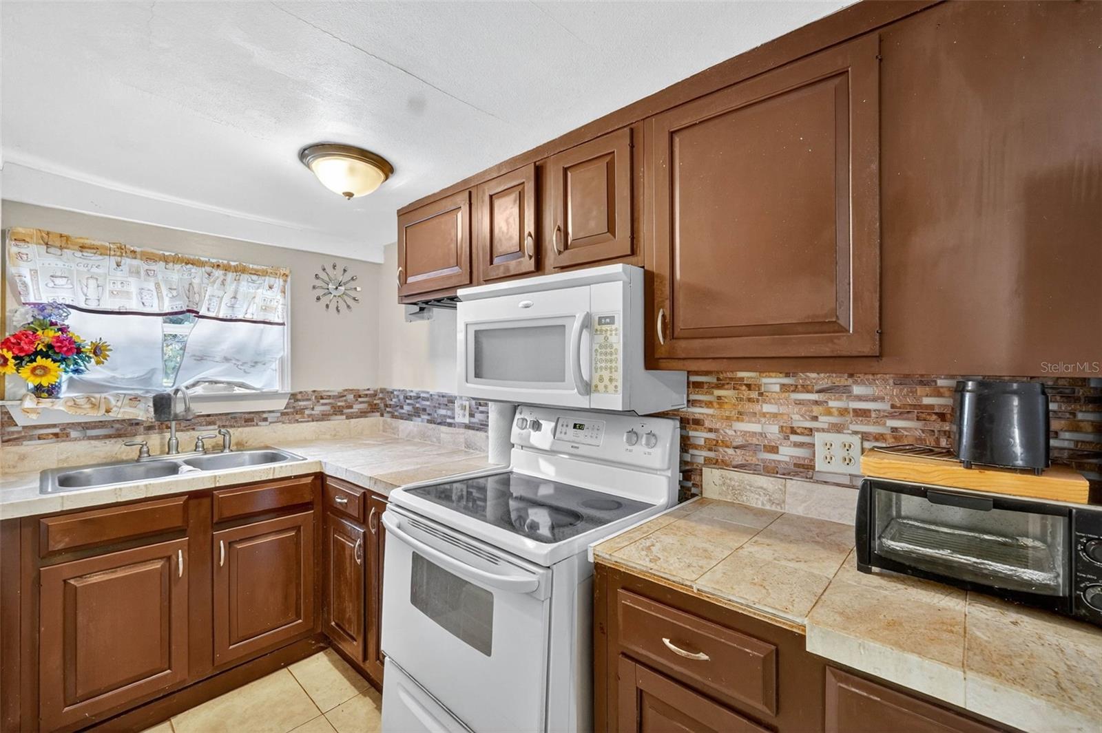 WINTER HAVEN HEIGHTS - Residential