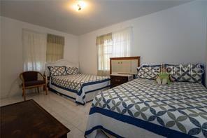 ACREAGE & UNREC - Commercial Sale