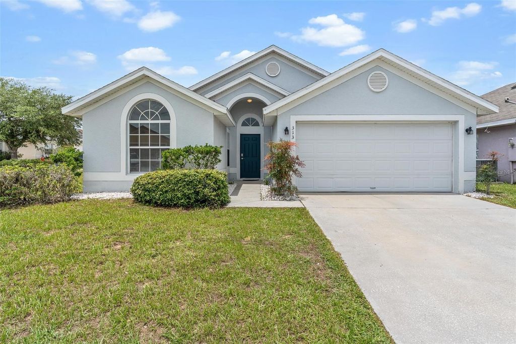 Photo of 313 Cheshire Way, Davenport, FL 33897 (MLS # O6325170)