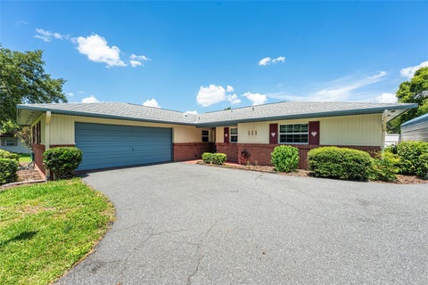 Tiny photo for 111 NE 50th Avenue, Ocala, FL 34470 (MLS # OM727299)
