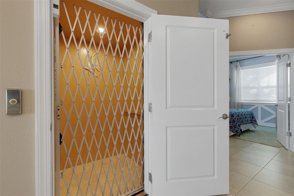 Photo of 5909 Anchorage Way S, St Petersburg, FL 33712 (MLS # TB8420255)