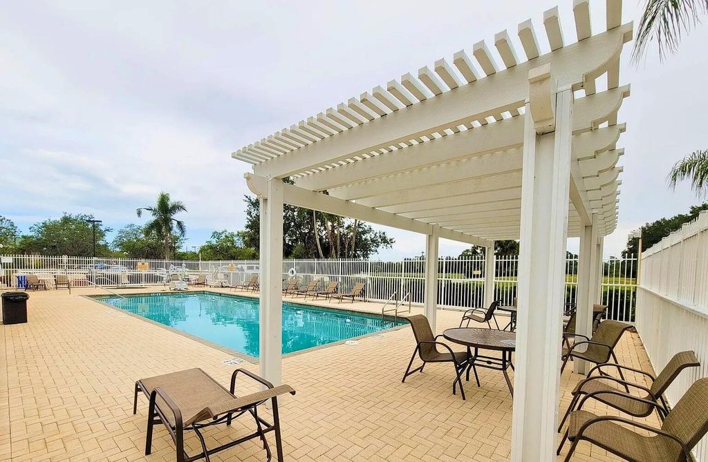 Photo of 6055 Wingspan Way, Bradenton, FL 34203 (MLS # TB8442031)