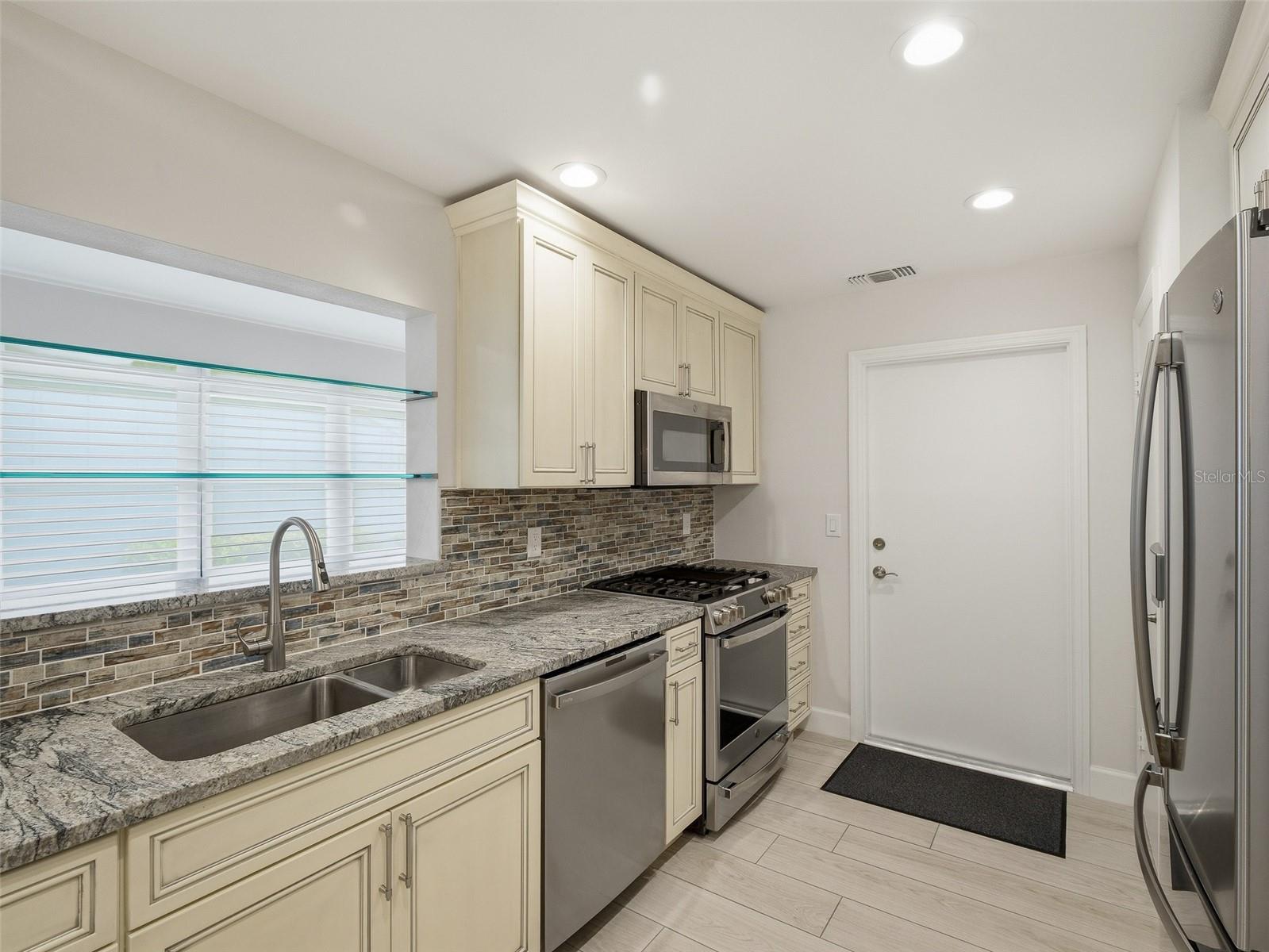 ST ANDREWS - Residential