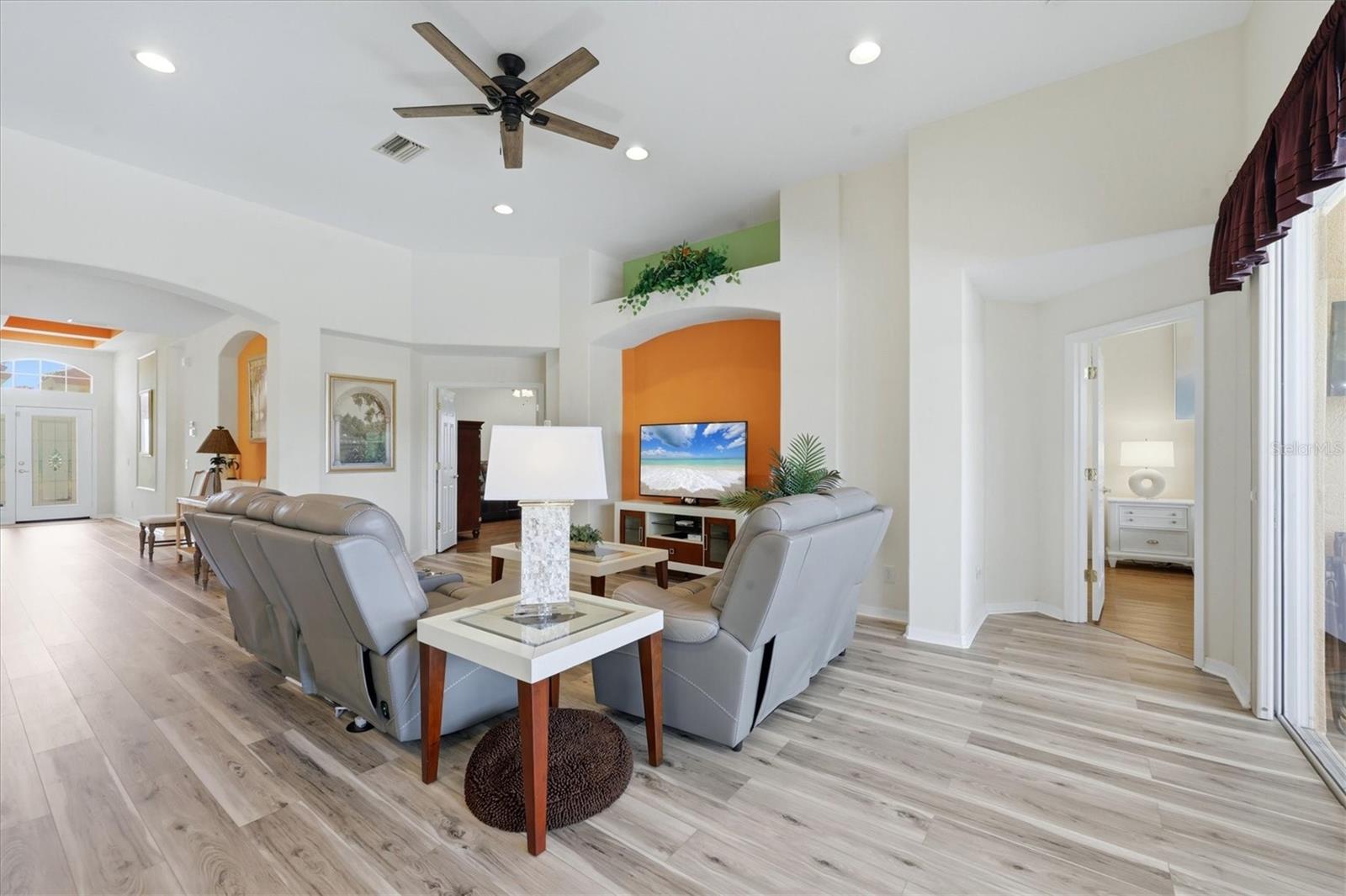 HERON CREEK - Residential