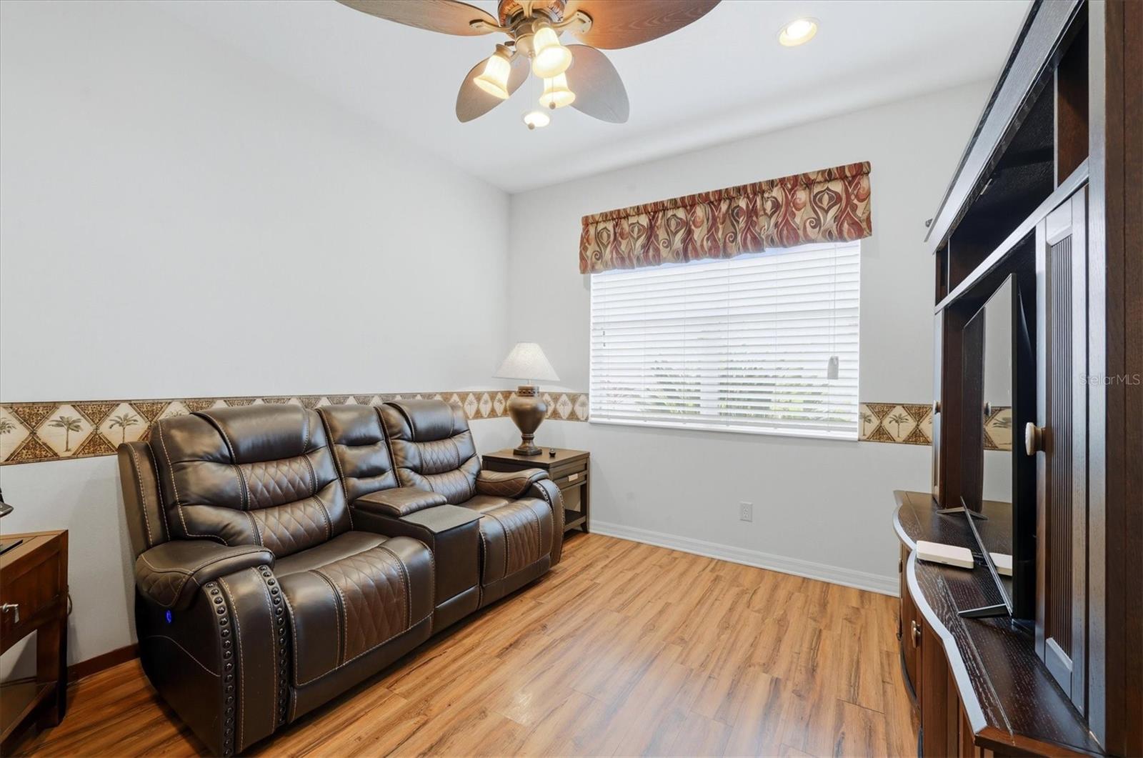 HERON CREEK - Residential