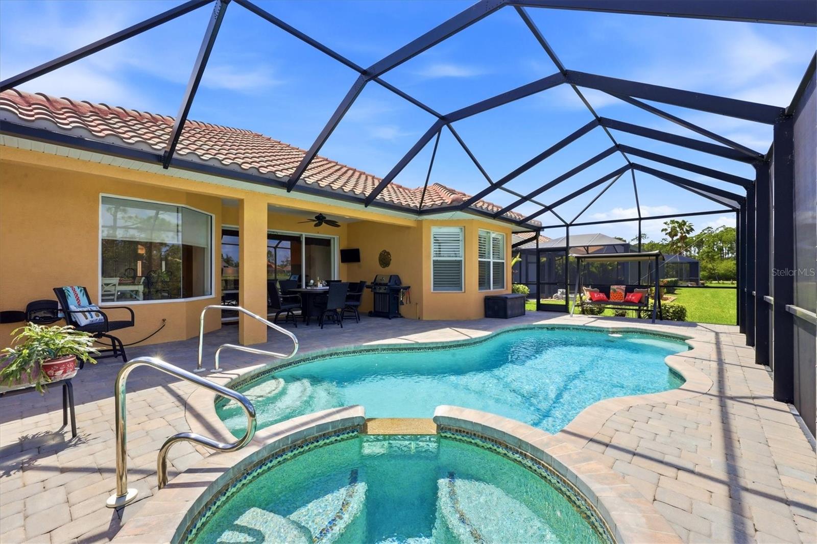 HERON CREEK - Residential