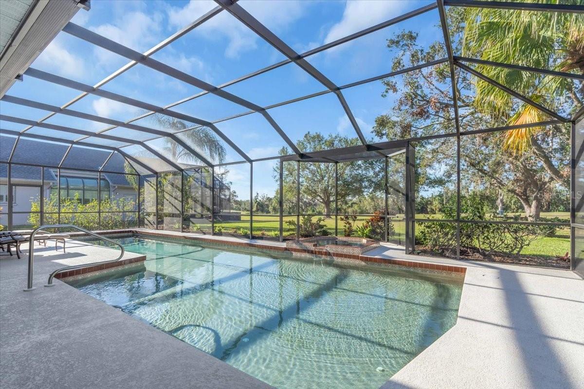3113 LAKESIDE CIRCLE