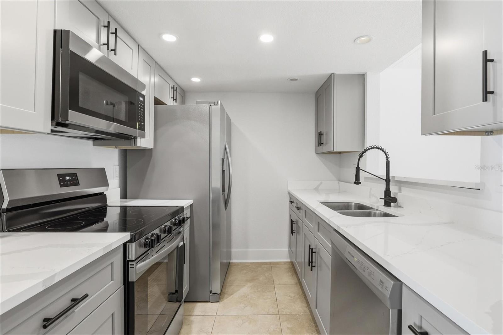 BOCA SHORES CONDO - Residential