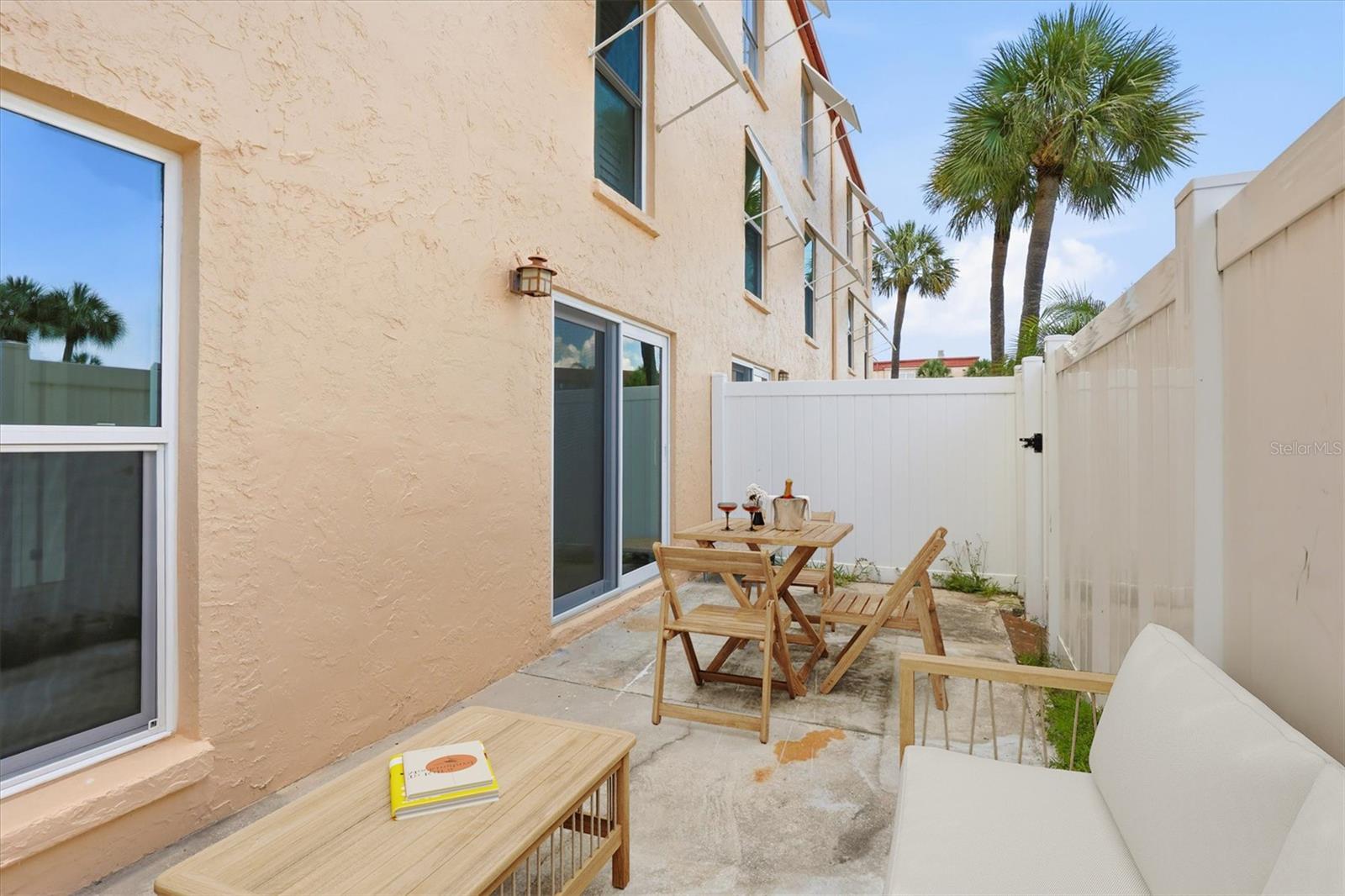 BOCA SHORES CONDO - Residential
